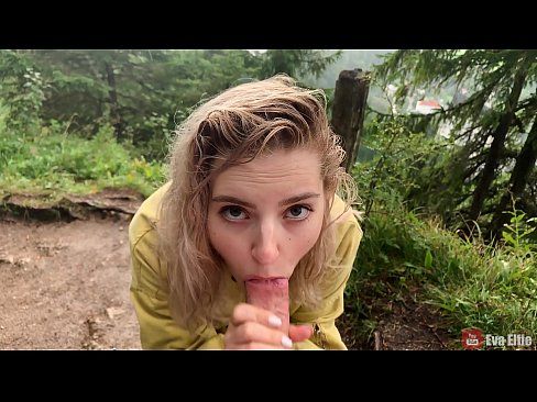 ❤️ ເດັກຍິງກືນການສ້າງຄວາມຫມັ້ນຫຼັງຈາກ blowjob ສາທາລະນະ - Eva Elfi ແຕ່ໜັງໂປ້ ຢູ່ພວກເຮົາ ❌️❤